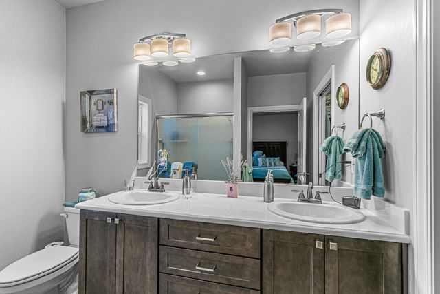 448 Cheney Loop, Central Point, OR 97502