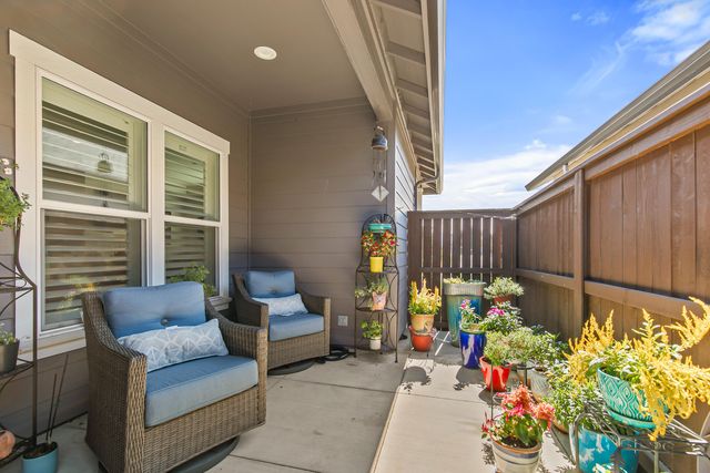 448 Cheney Loop, Central Point, OR 97502