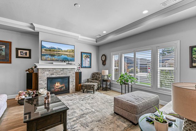 448 Cheney Loop, Central Point, OR 97502