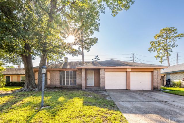 15235 Heron Park Drive, Humble, TX 77396