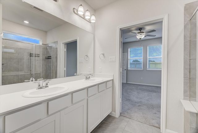 5633 Giving Grace Way, Houston, TX 77048