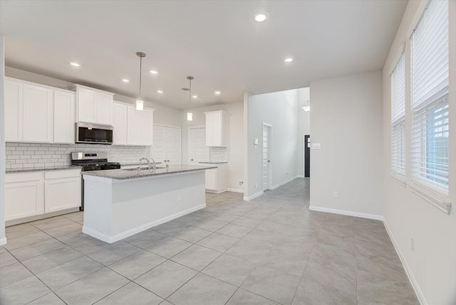 5633 Giving Grace Way, Houston, TX 77048