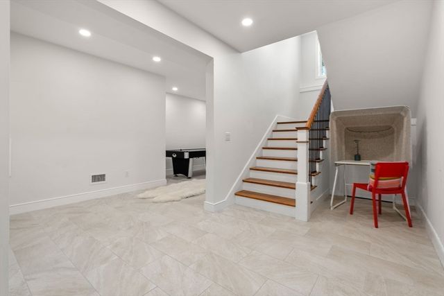 6 Wiswall Rd, Newton, MA 02459