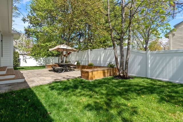 6 Wiswall Rd, Newton, MA 02459