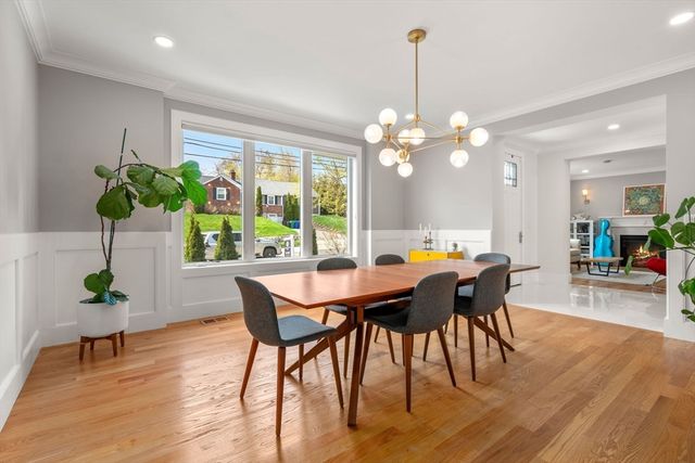 6 Wiswall Rd, Newton, MA 02459