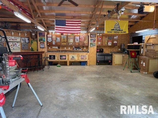 202 & 204 Mine Avenue, West Frankfort, IL 62896