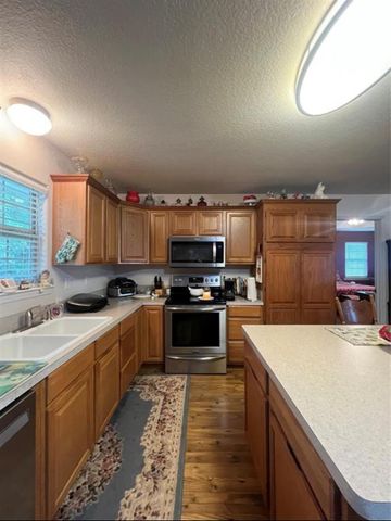 3015 State Highway 19, Huntsville, TX 77320