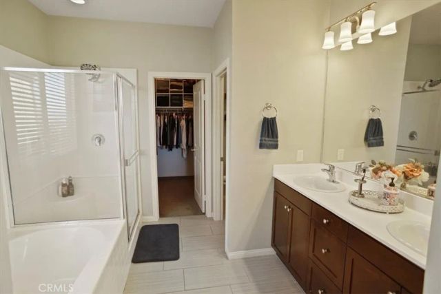 19845 Via Kalban, Newhall, CA 91321