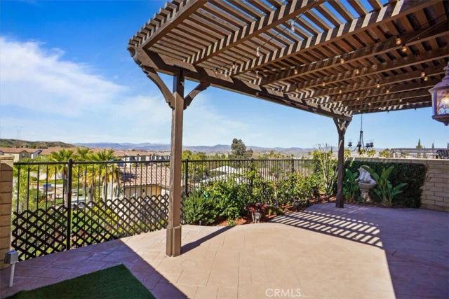 19845 Via Kalban, Newhall, CA 91321