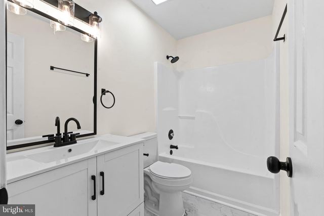 187 PRIMROSE DR, Martinsburg, WV 25404