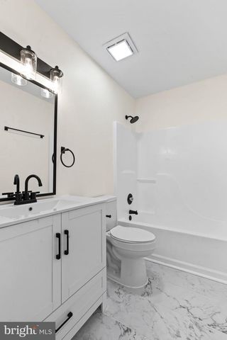 187 PRIMROSE DR, Martinsburg, WV 25404