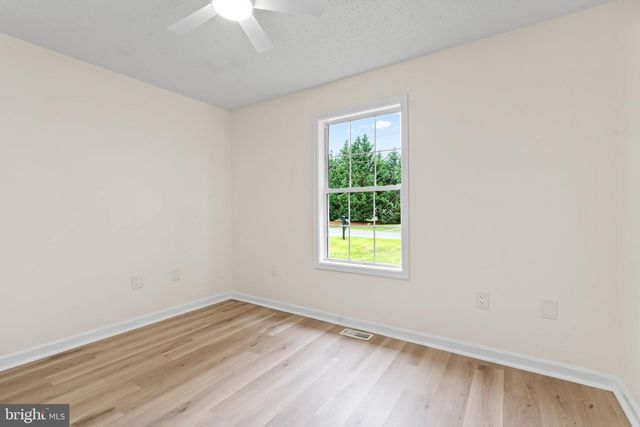 187 PRIMROSE DR, Martinsburg, WV 25404