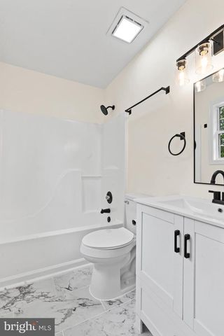 187 PRIMROSE DR, Martinsburg, WV 25404
