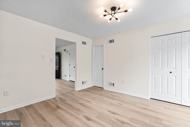 187 PRIMROSE DR, Martinsburg, WV 25404