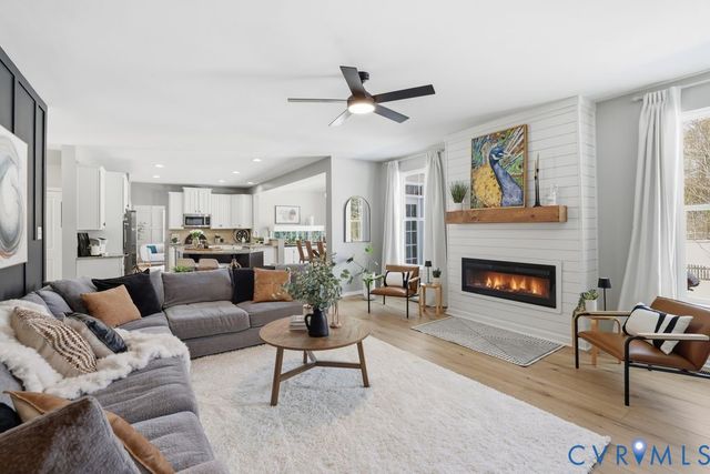 6524 Old Moon Ter, Moseley, VA 23120