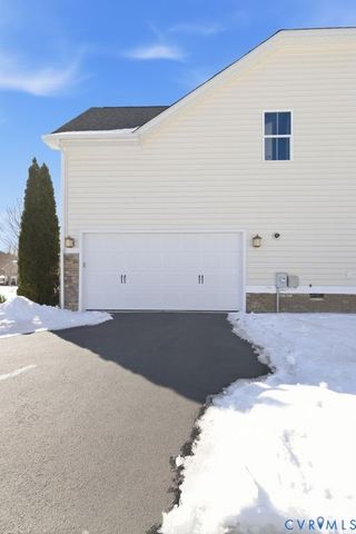 6524 Old Moon Ter, Moseley, VA 23120