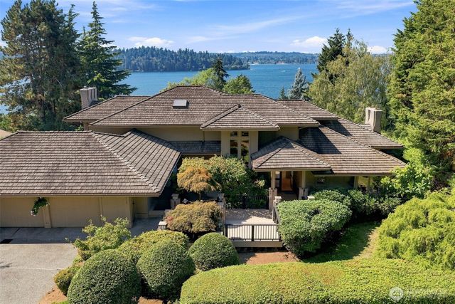 4715 81st Avenue SE, Mercer Island, WA 98040
