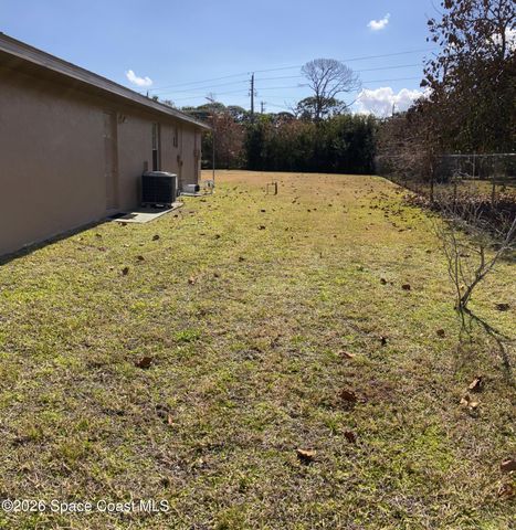 407 Heather Avenue NE, Palm Bay, FL 32907