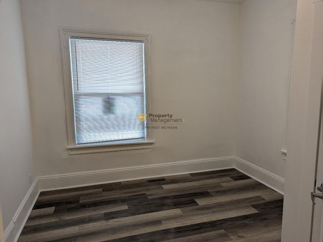 822 Nagold Street Nw, City Of Grand Rapids, MI 49504