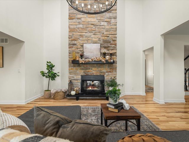 9281 Auburn Road, Winnebago, IL 61088