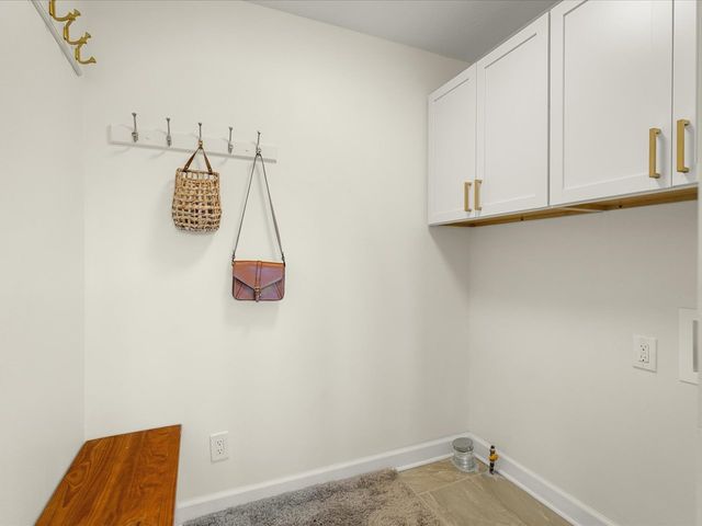 9281 Auburn Road, Winnebago, IL 61088