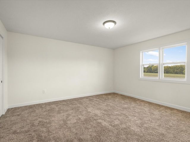 9281 Auburn Road, Winnebago, IL 61088