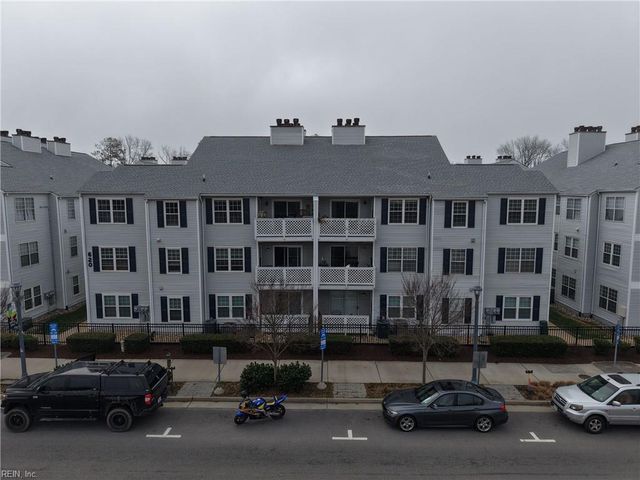 620 Shoreham Ct Apt 201, Virginia Beach, VA 23451