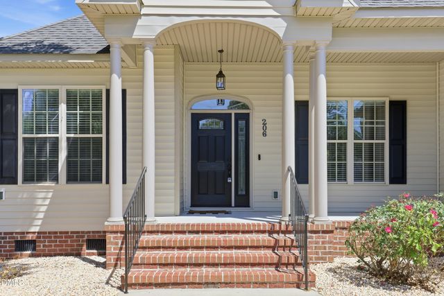 206 Laurel Drive, Pikeville, NC 27863