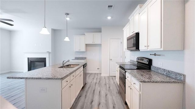 3675 Abbey Way, Gainesville, GA 30507