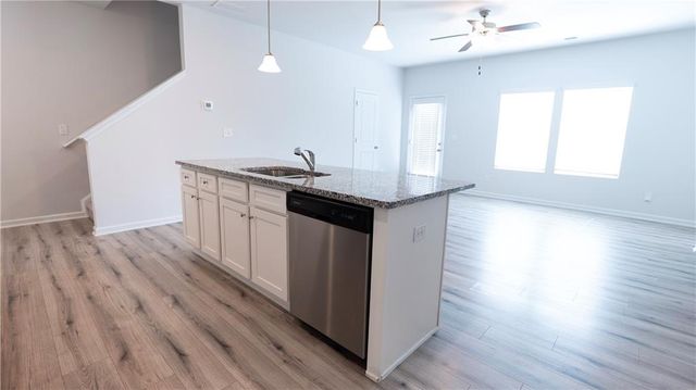 3675 Abbey Way, Gainesville, GA 30507