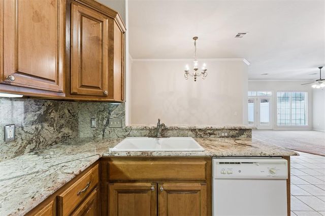 15545 Swallowtail Road, Edmond, OK 73013