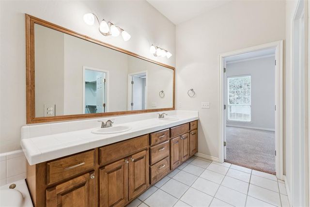 15545 Swallowtail Road, Edmond, OK 73013