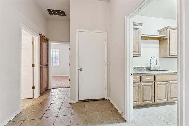 15545 Swallowtail Road, Edmond, OK 73013