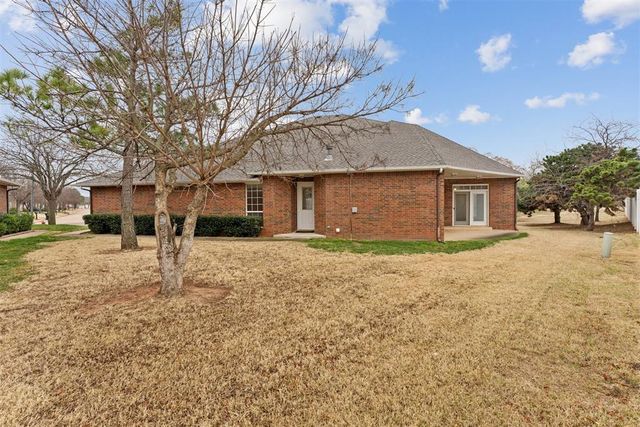 15545 Swallowtail Road, Edmond, OK 73013