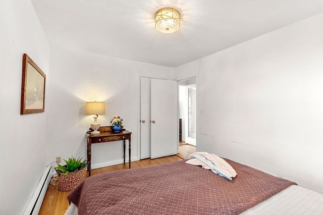 26 Summer St 5, Marblehead, MA 01945