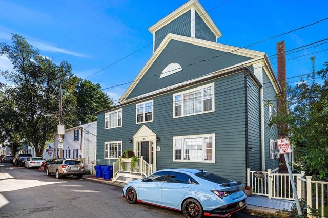 26 Summer St 5, Marblehead, MA 01945