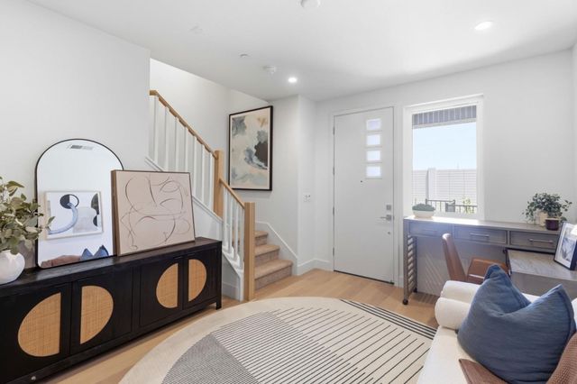 2861 Josephine Lane, Palo Alto, CA 94303