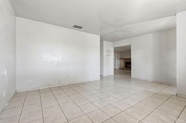 24053 Road 212, Lindsay, CA 93247