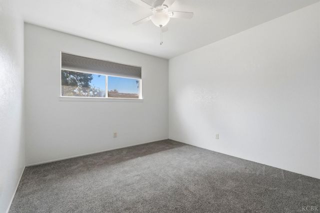 24053 Road 212, Lindsay, CA 93247