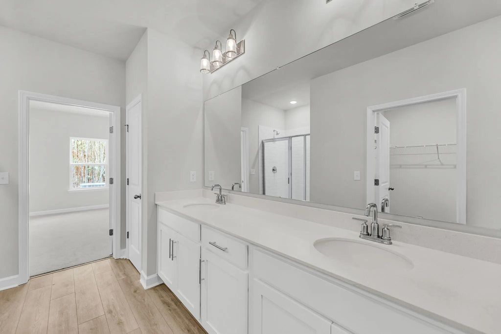 Image 21 of property listing at 5368 Crinum Lilly, Summerville, SC 29485