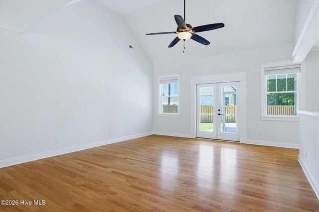 23 Stonegate Circle, Hampstead, NC 28443
