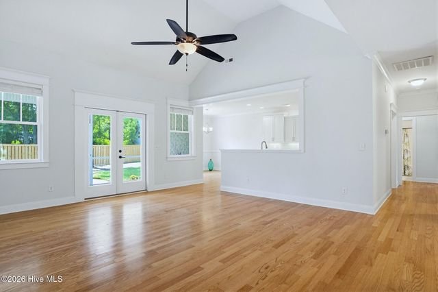 23 Stonegate Circle, Hampstead, NC 28443