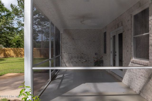 23 Stonegate Circle, Hampstead, NC 28443
