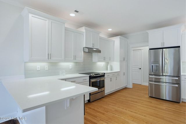 23 Stonegate Circle, Hampstead, NC 28443