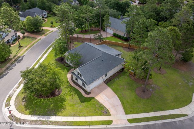 23 Stonegate Circle, Hampstead, NC 28443