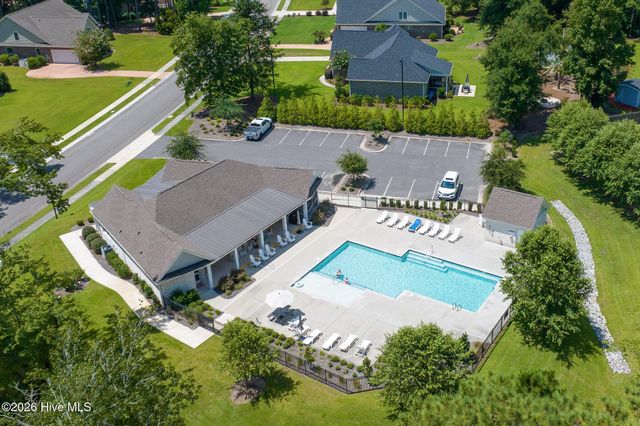 23 Stonegate Circle, Hampstead, NC 28443