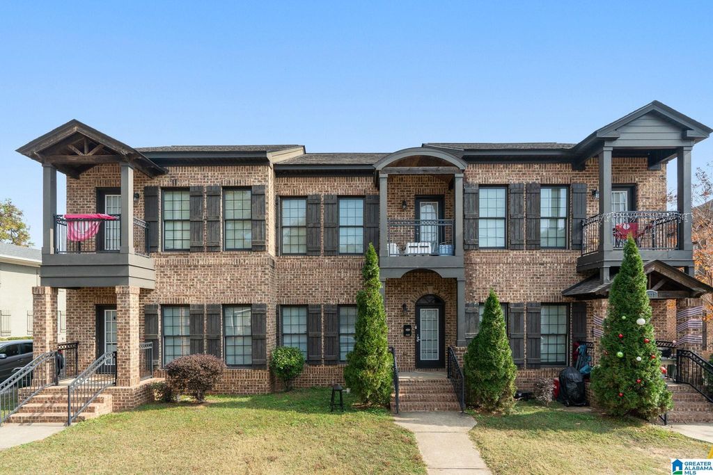 1216 14TH AVENUE, Tuscaloosa, AL 35401