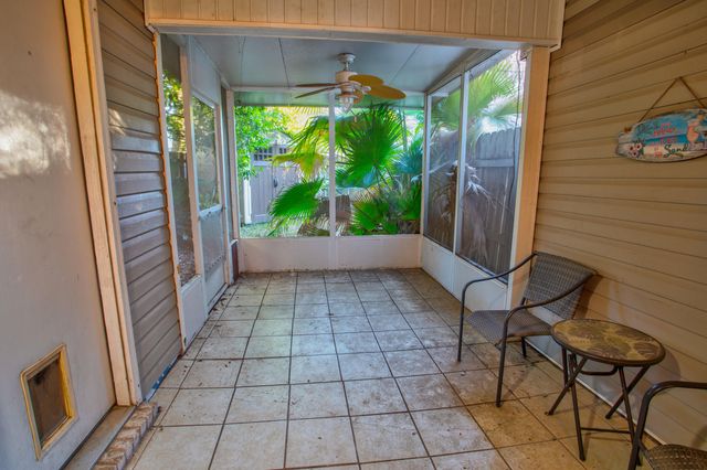 2404 Suwanee Lane, Fort Walton Beach, FL 32547