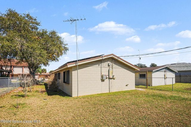 15 E Avenue A, Melbourne, FL 32901