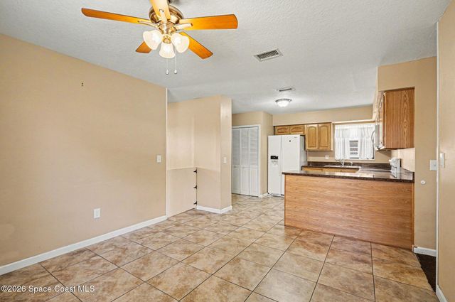 15 E Avenue A, Melbourne, FL 32901